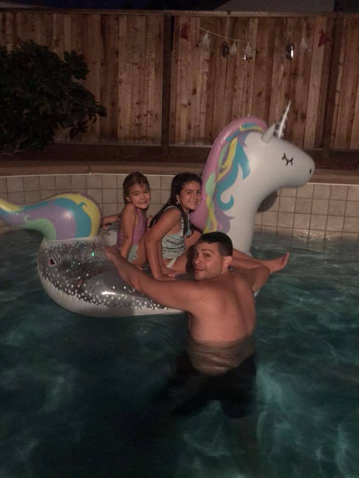 39141763_10156293792227254_4483656973228703744_n